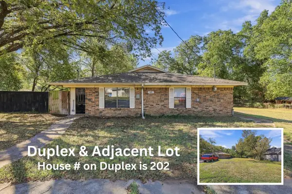 206 & 208 (202) Pecan Street, Collinsville, TX 76233