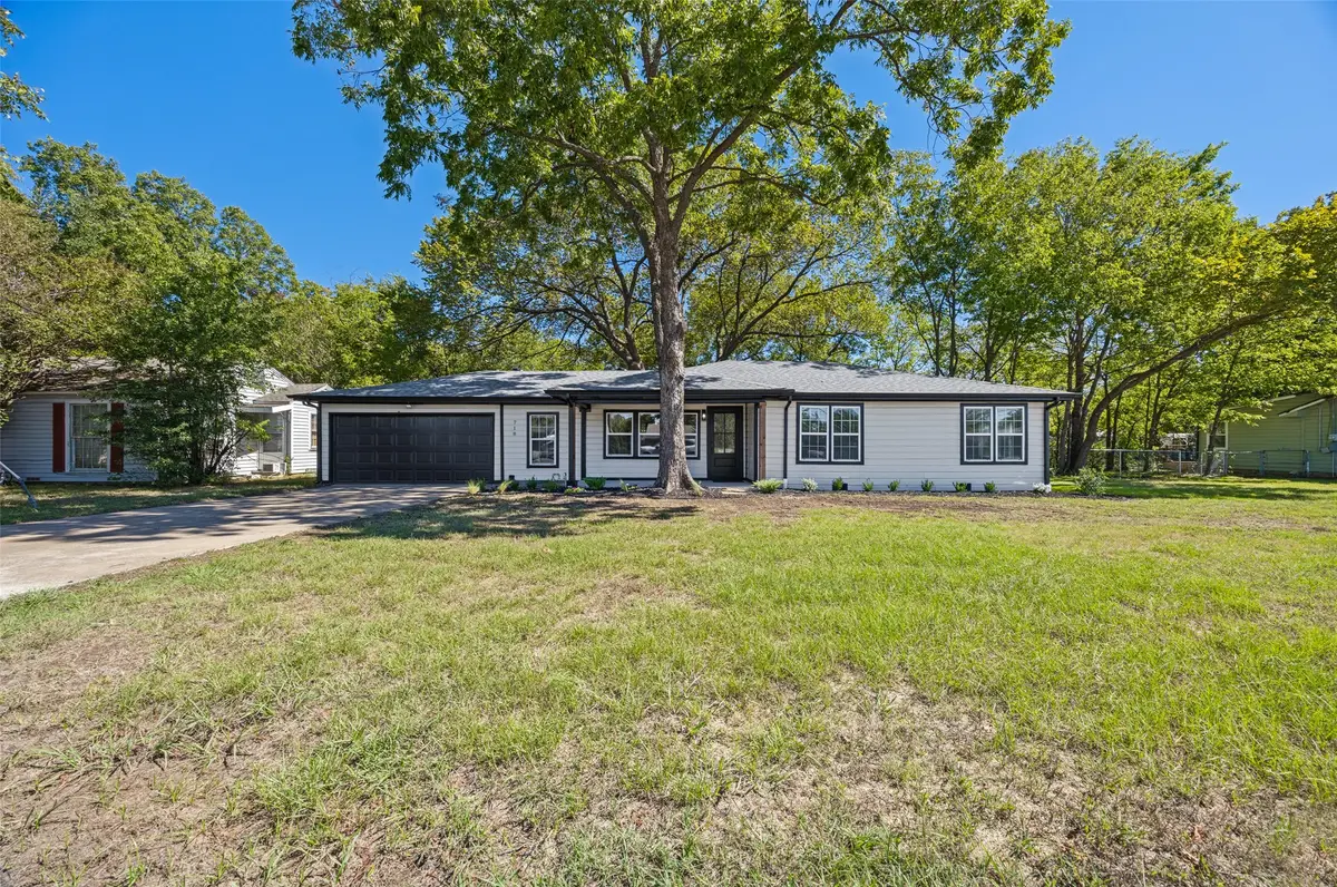 718 N Union Street, Whitesboro, TX 76273 - #1