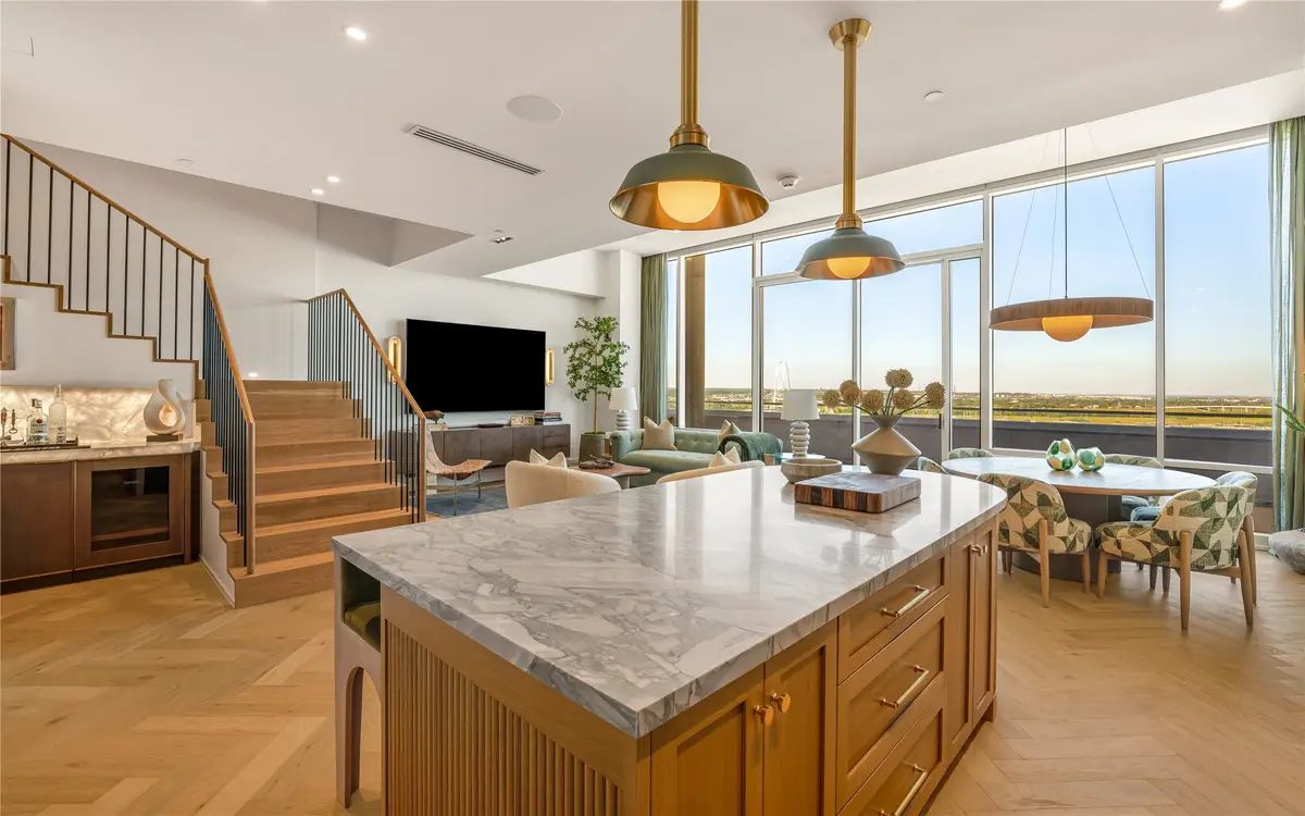2408 Victory Park Lane #1442, Dallas, TX 75219 - #1