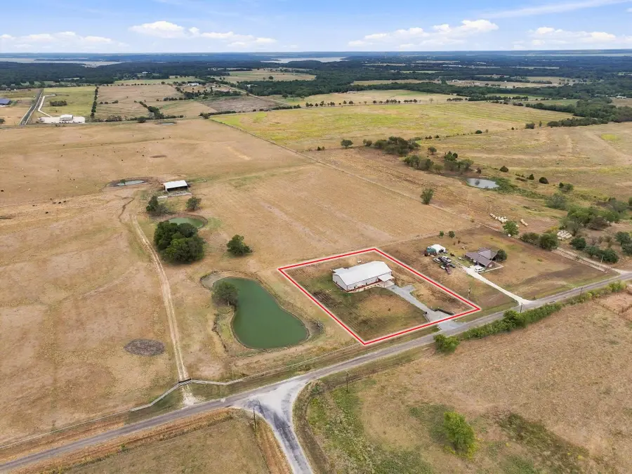 1126 Heritage Road, Gordonville, TX 76245 - #2