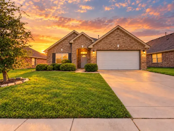 2201 Willow Creek Drive, Little Elm, TX 75068