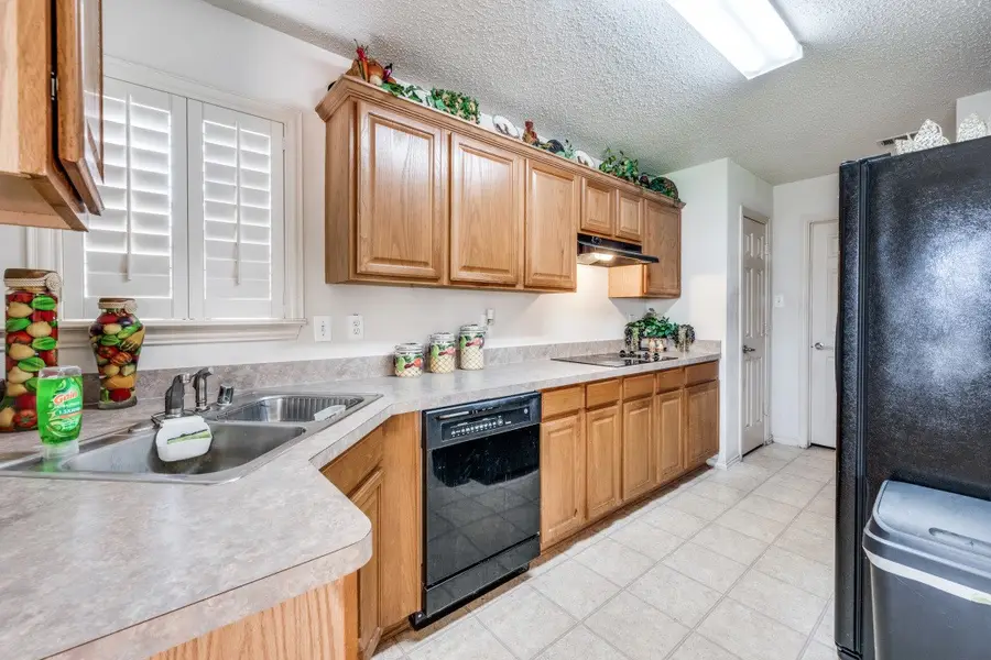 1606 Cancun Drive, Mansfield, TX 76063 - #2