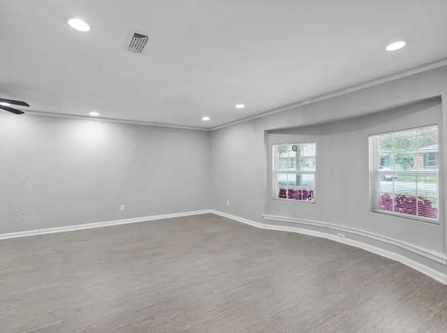 3709 Ashford Avenue, Fort Worth, TX 76133 - #3