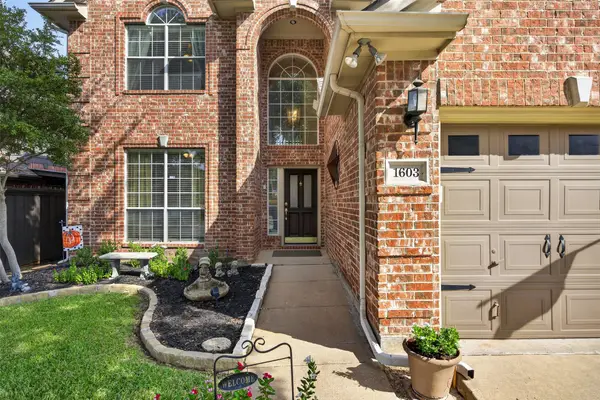 1603 Creekside Drive, Corinth, TX 76210