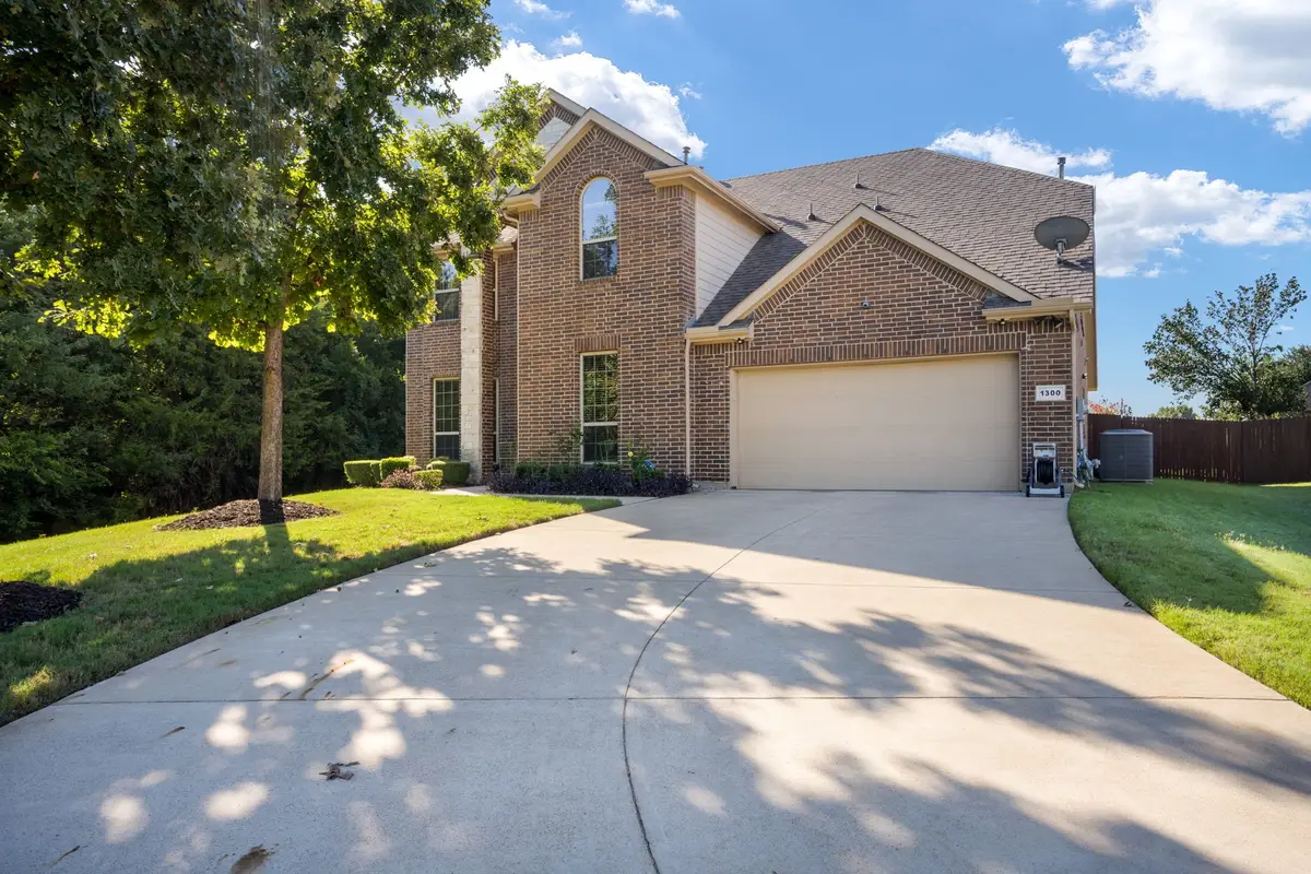 1300 Bellingham Circle, Glenn Heights, TX 75154 - #1