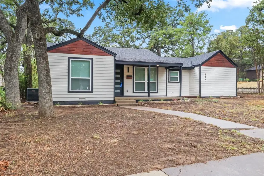 2900 Hunter Street, Fort Worth, TX 76112 - #2