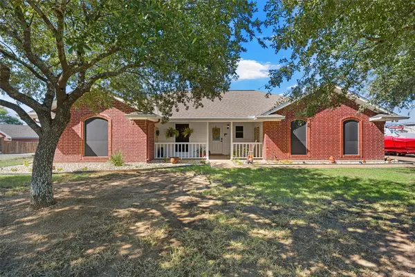 2050 Westward Trail, Bruceville, TX 76630