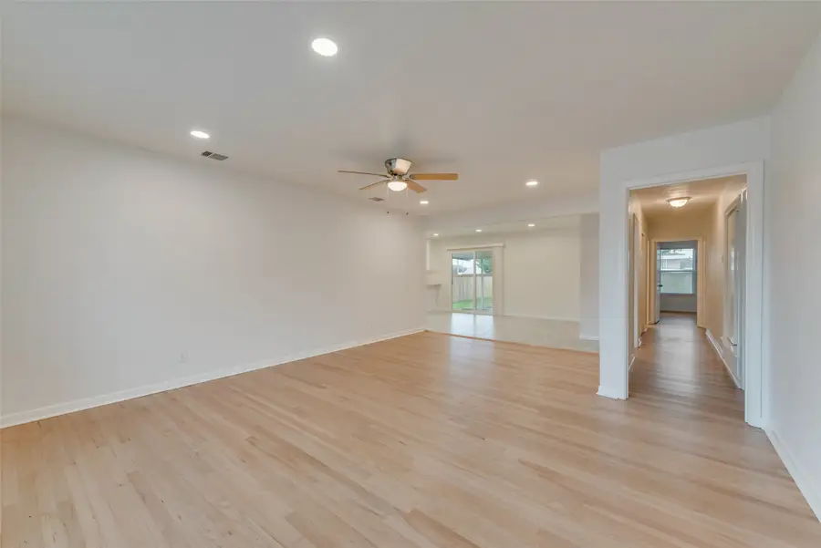 2643 San Medina Avenue, Dallas, TX 75228 - #3