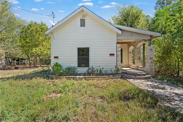 404 Eddins Street, Marlin, TX 76661
