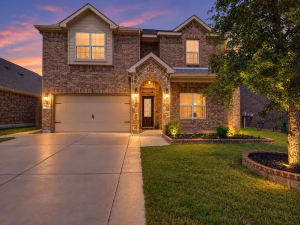 200 Mount Olive Avenue, McKinney, TX 75072