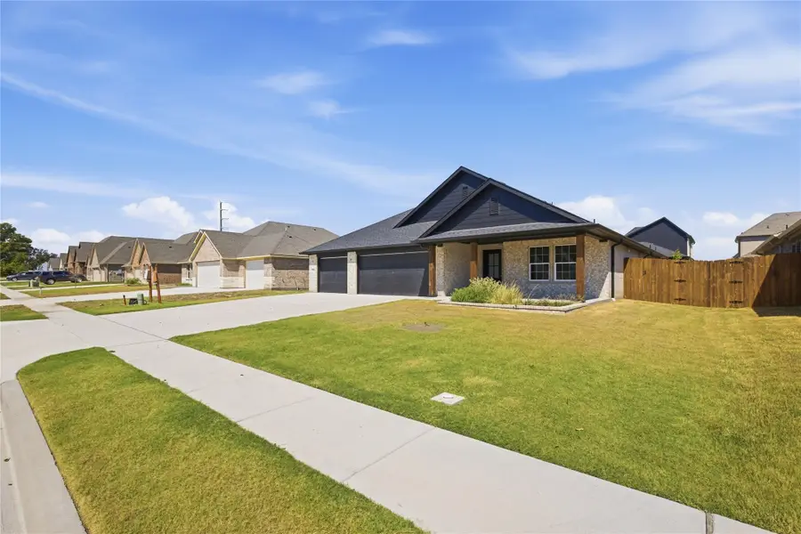 205 Trevor Lane, Greenville, TX 75402 - #2