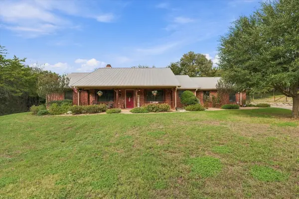 1600 Fox Ridge Road, Lorena, TX 76655