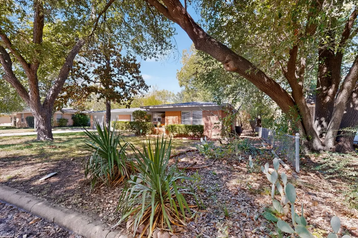 6905 Norma Street, Fort Worth, TX 76112 - #1