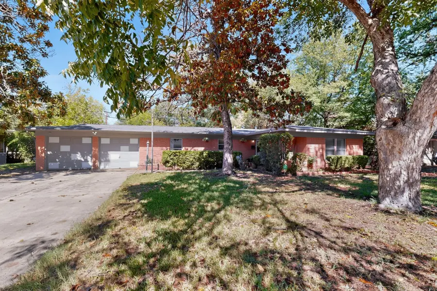 6905 Norma Street, Fort Worth, TX 76112 - #2