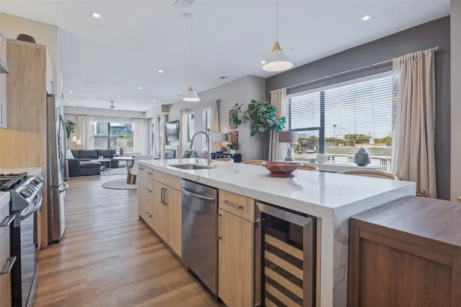 1901 S Harwood Street #305, Dallas, TX 75215 - #3