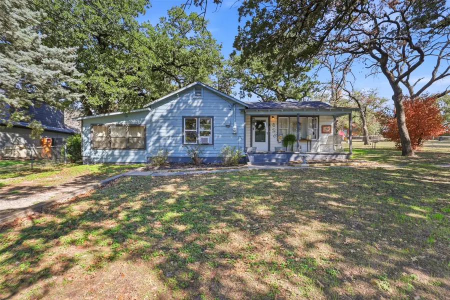 425 Dunaway Lane, Azle, TX 76020 - #2