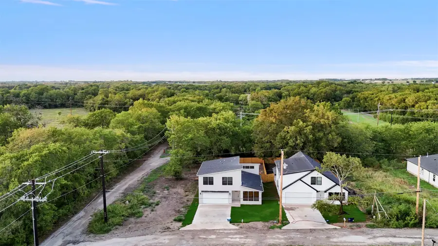 104 E Miller, Whitewright, TX 75491 - #3