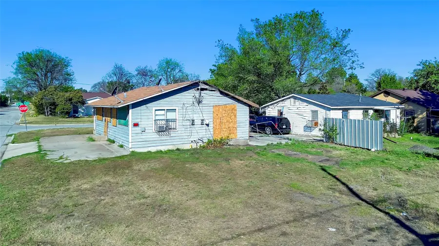 2745 S Jones Street, Fort Worth, TX 76104 - #2