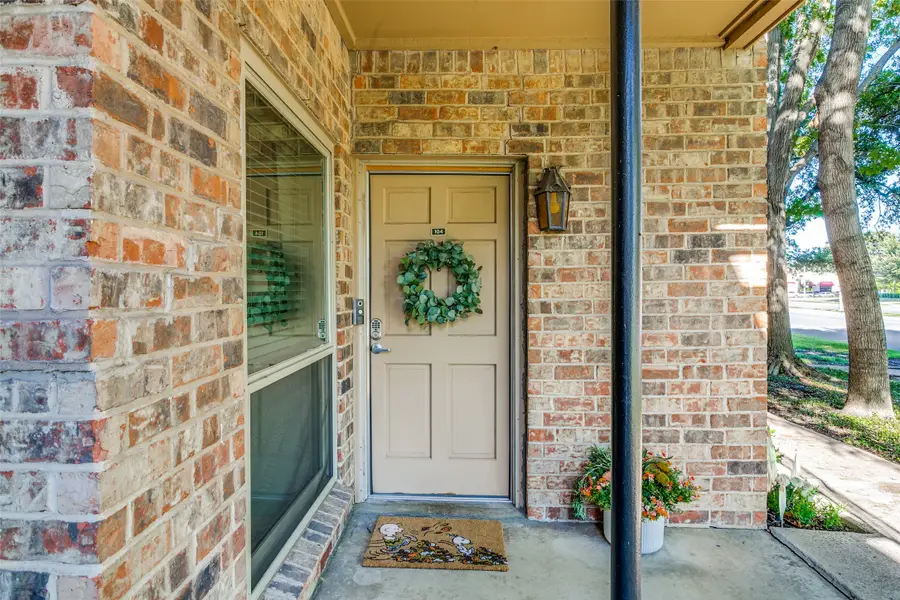 4413 Bellaire Dr S #104S, Fort Worth, TX 76109 - #2
