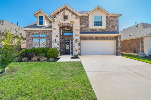 10808 Blaze Street, Aubrey, TX 76227