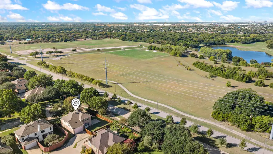 5401 Wolcott Place, Richardson, TX 75082 - #2