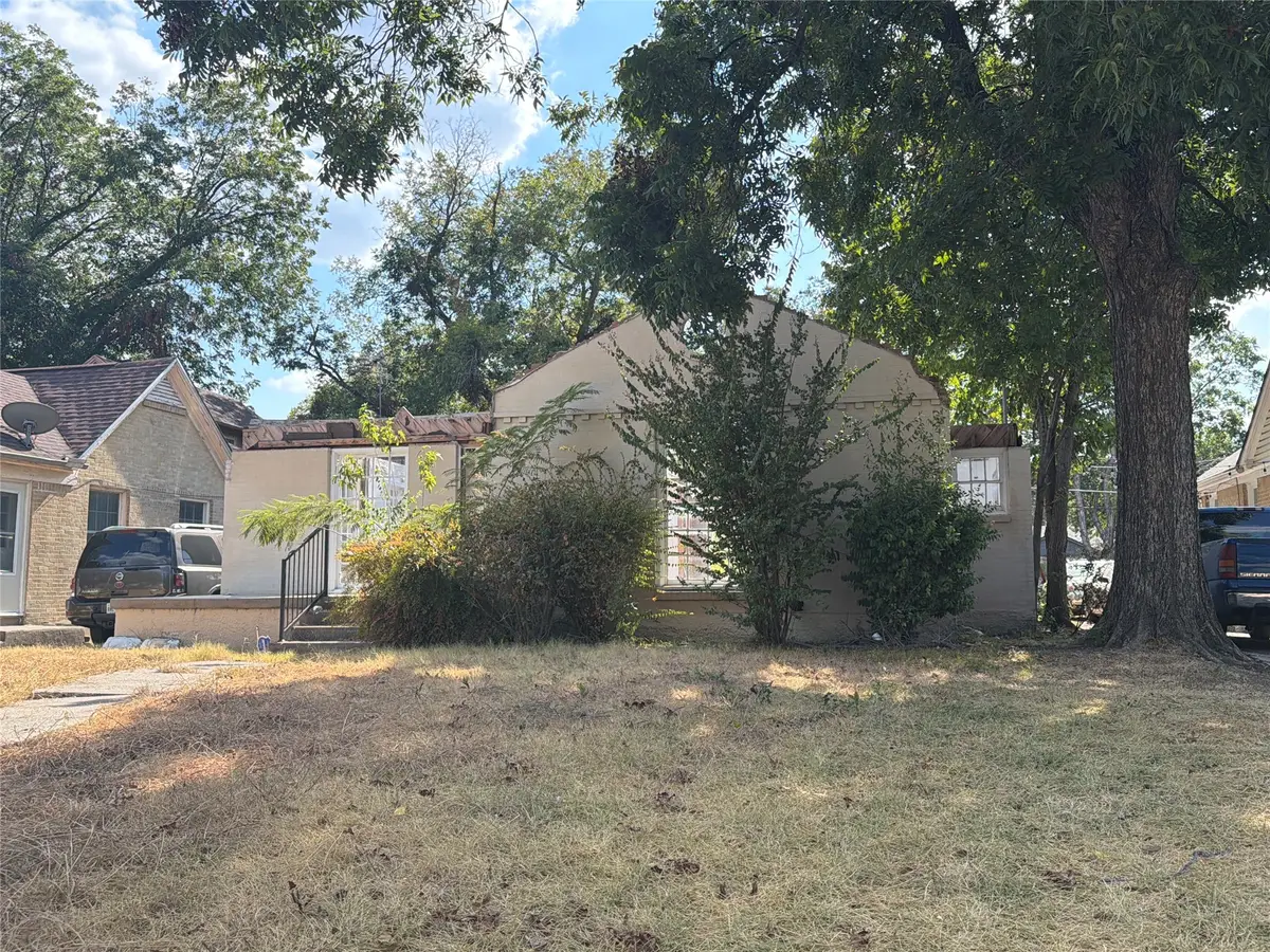 7131 Thurston Drive, Dallas, TX 75235 - #1