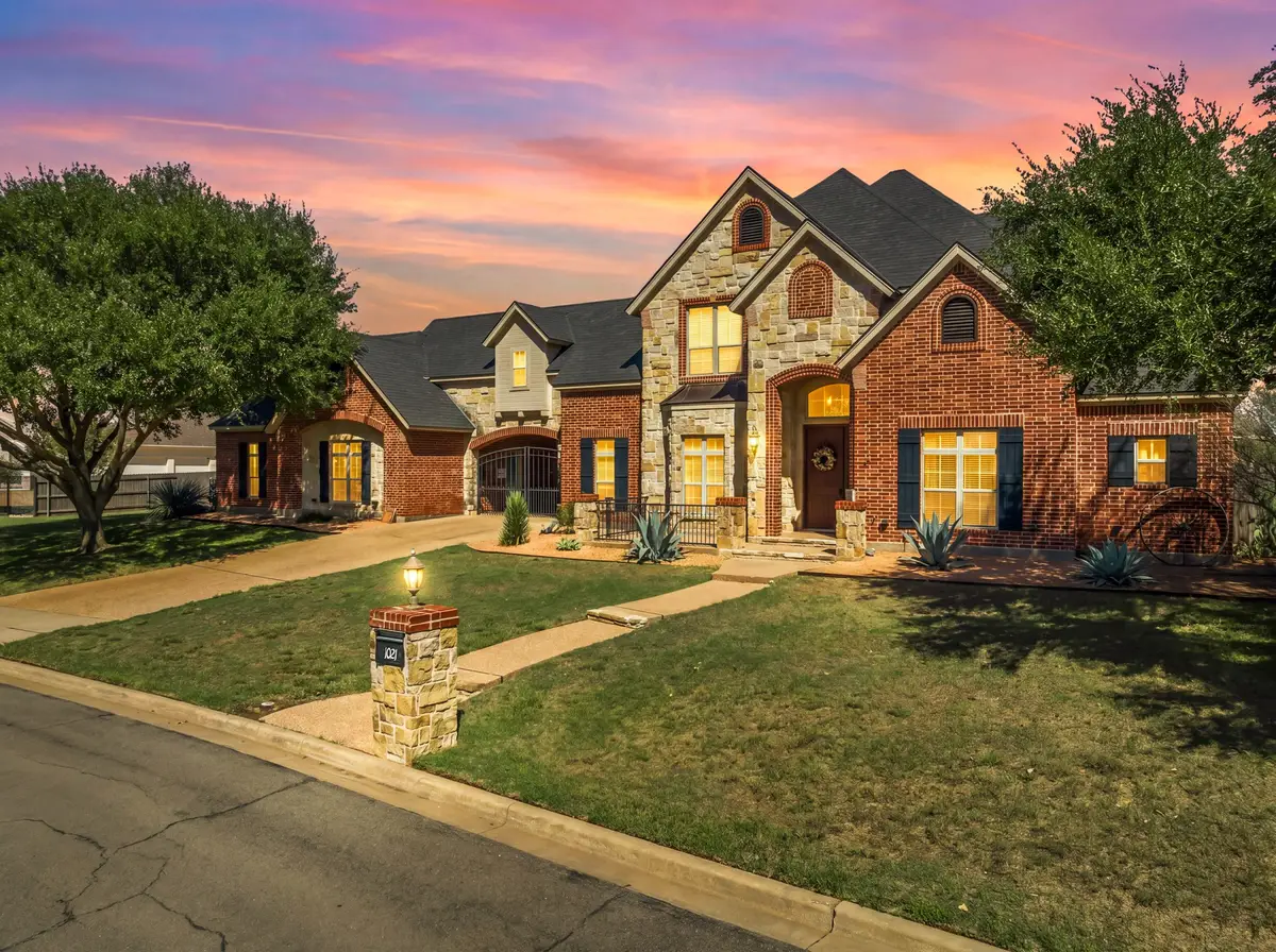 1021 Cascade Trail, McGregor, TX 76657 - #1