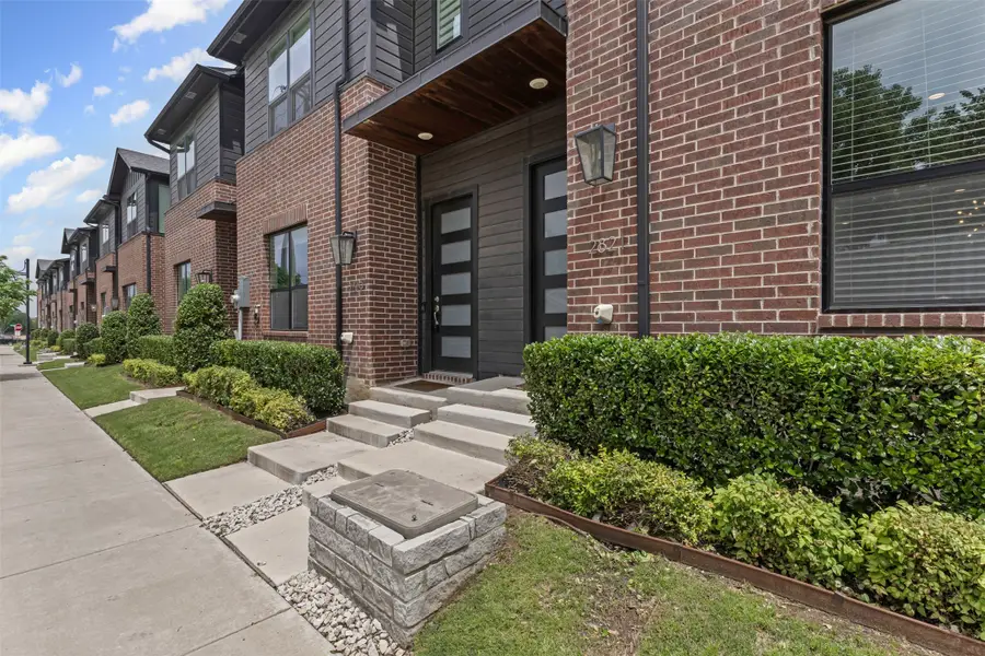 2821 Stanley Avenue, Fort Worth, TX 76110 - #3