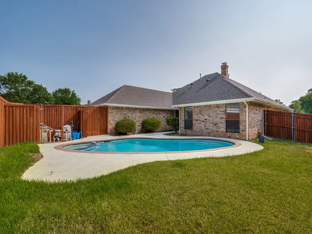 629 Bent Creek Drive, Desoto, TX 75115 - #1