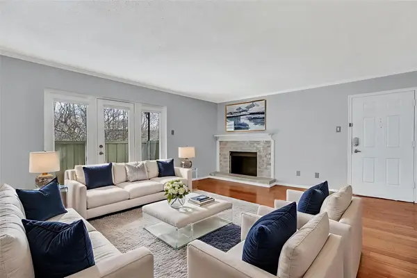 7705 Meadow Park Drive #209, Dallas, TX 75230