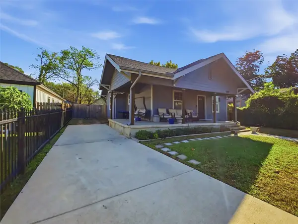 1328 Elmwood Avenue, Fort Worth, TX 76104