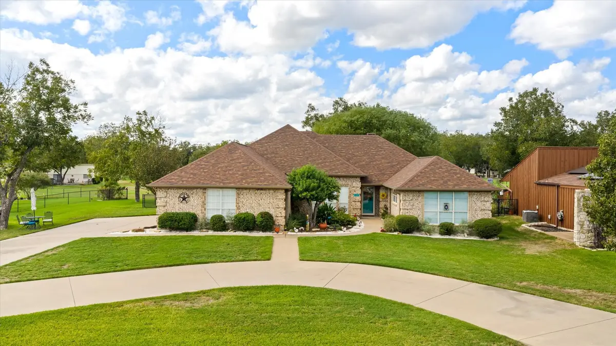 9004 Woodlawn Drive, Granbury, TX 76049 - #1