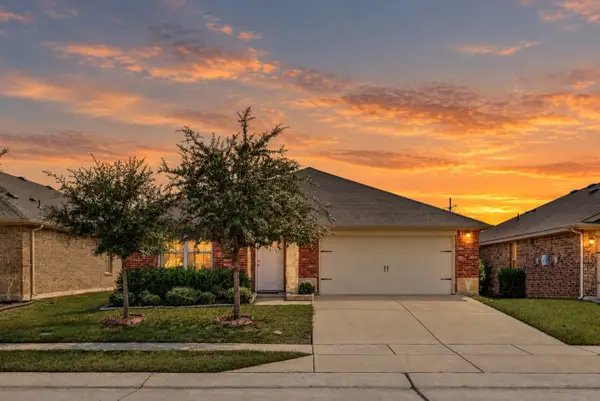 1084 Decker Drive, Fate, TX 75189