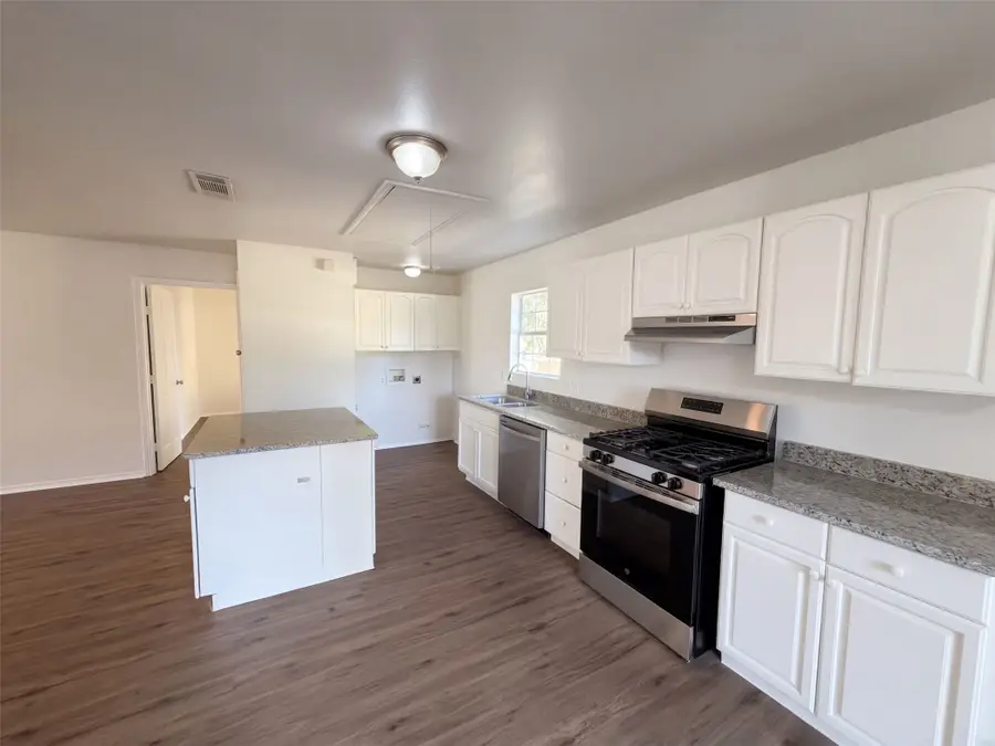 1710 Cumberland Drive, Garland, TX 75040 - #2