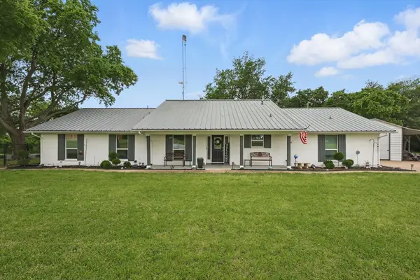 5247 Fm 1569, Farmersville, TX 75442