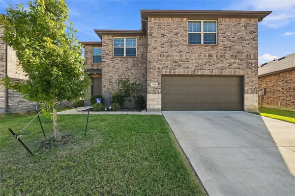 7700 Gangway Drive, Fort Worth, TX 76179