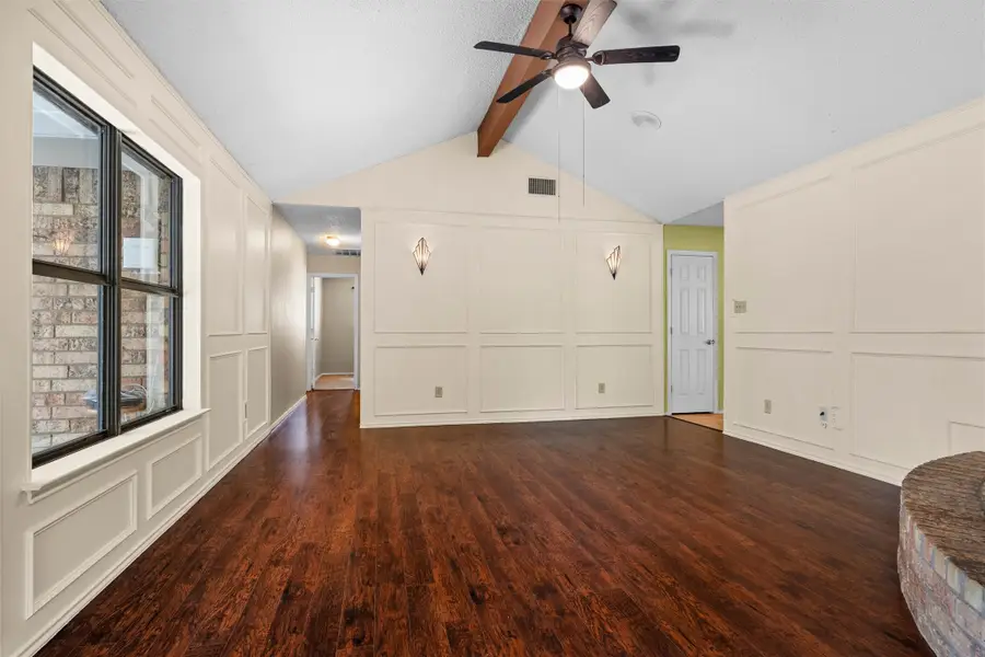 708 Hinsdale Drive, Arlington, TX 76006 - #2