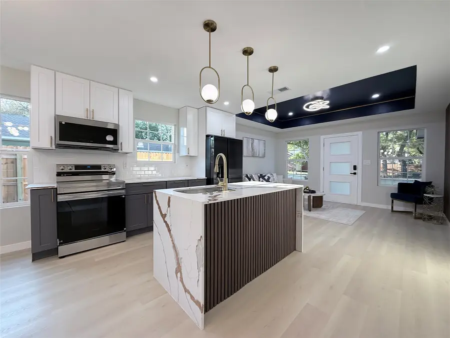 2538 Hooper Street, Dallas, TX 75215 - #2