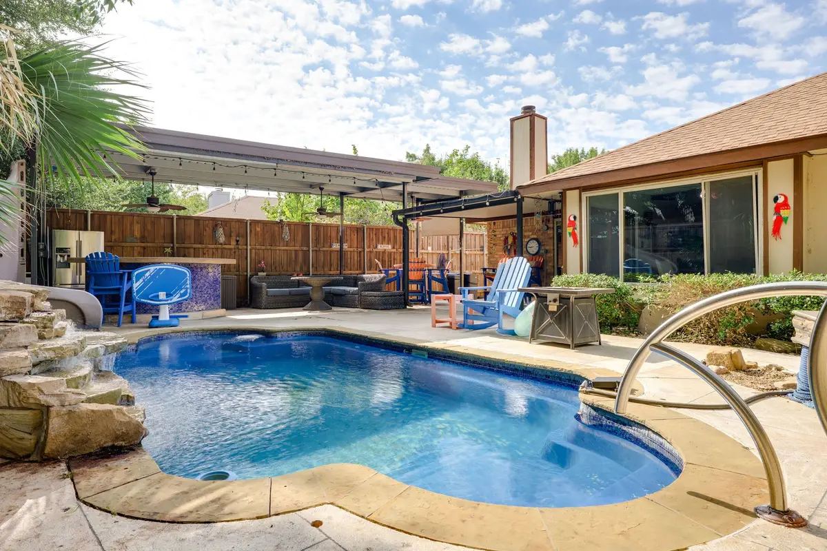 4948 Shady Oak Trail, Grand Prairie, TX 75052 - #1