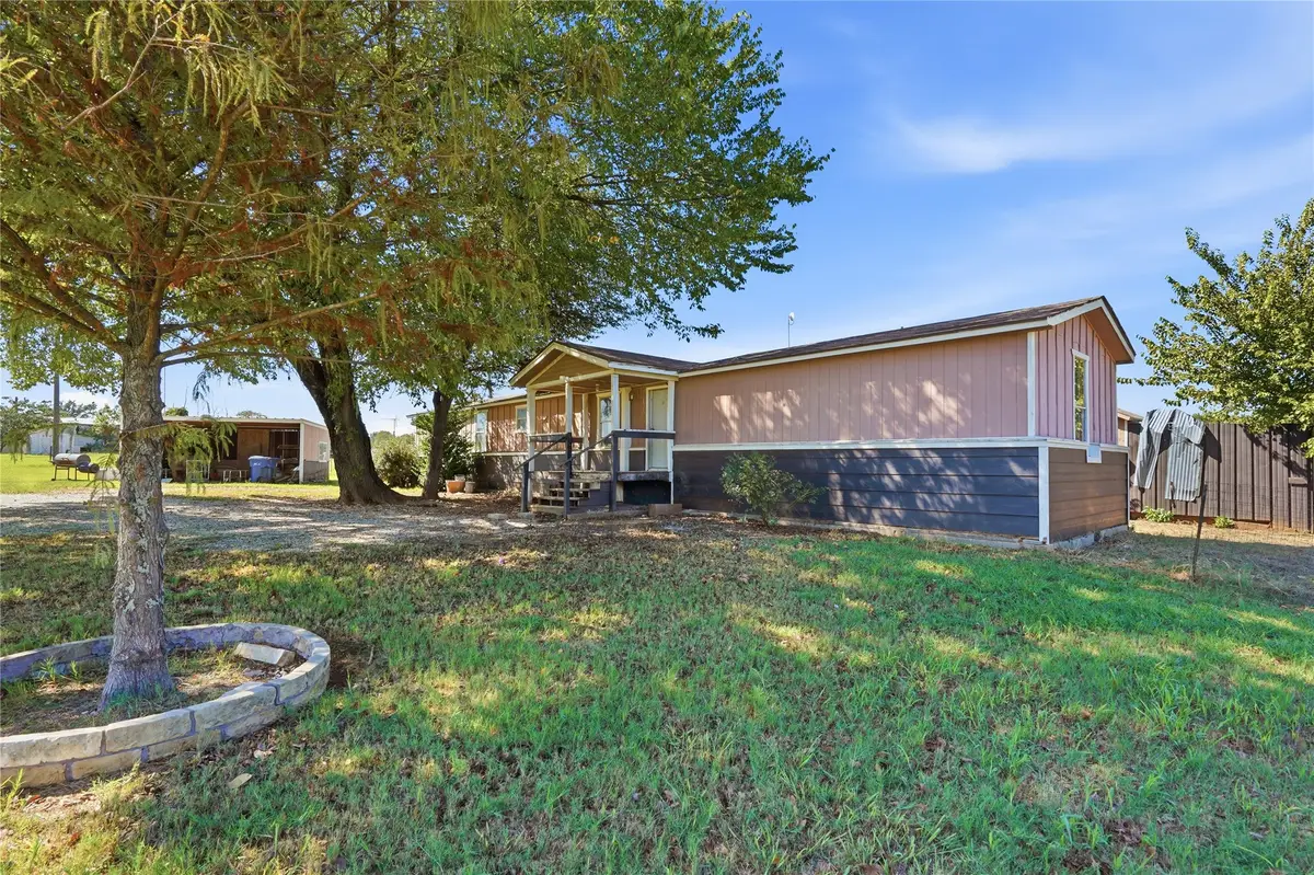 103 Woodland Court, Springtown, TX 76082 - #1