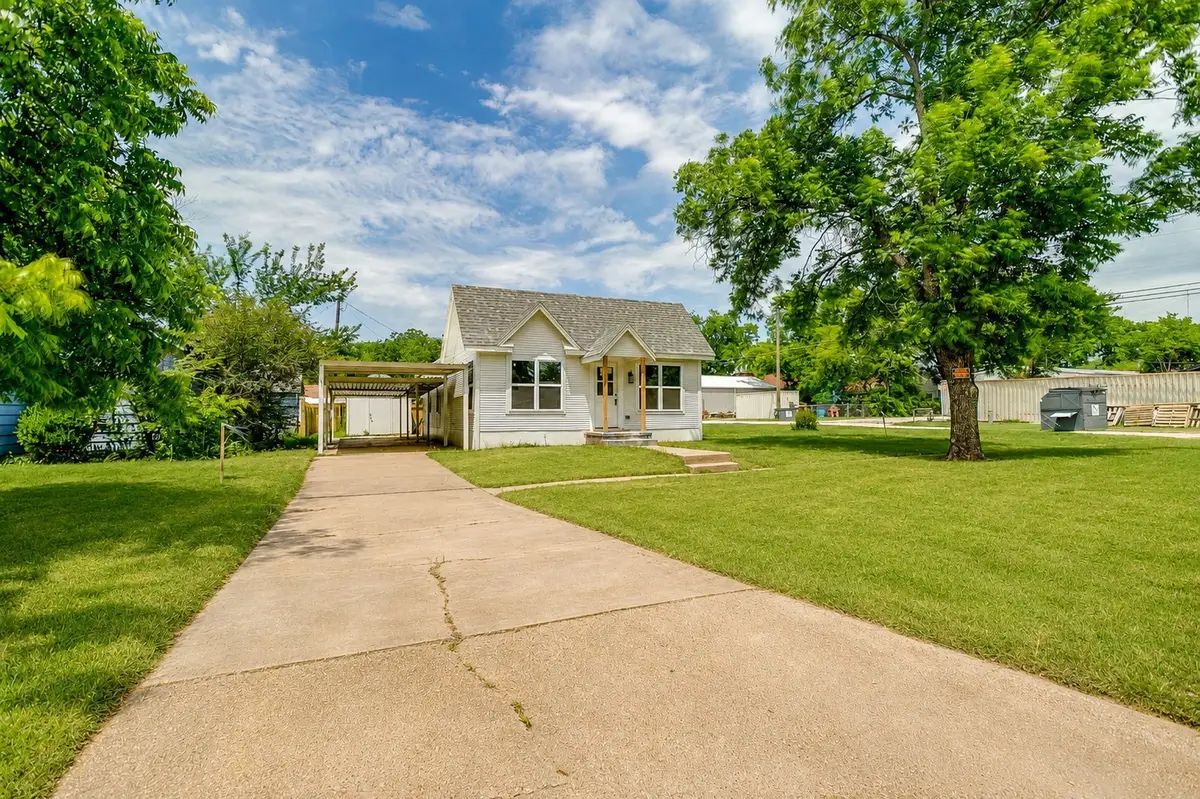 508 Virginia Street, Graham, TX 76450 - #1