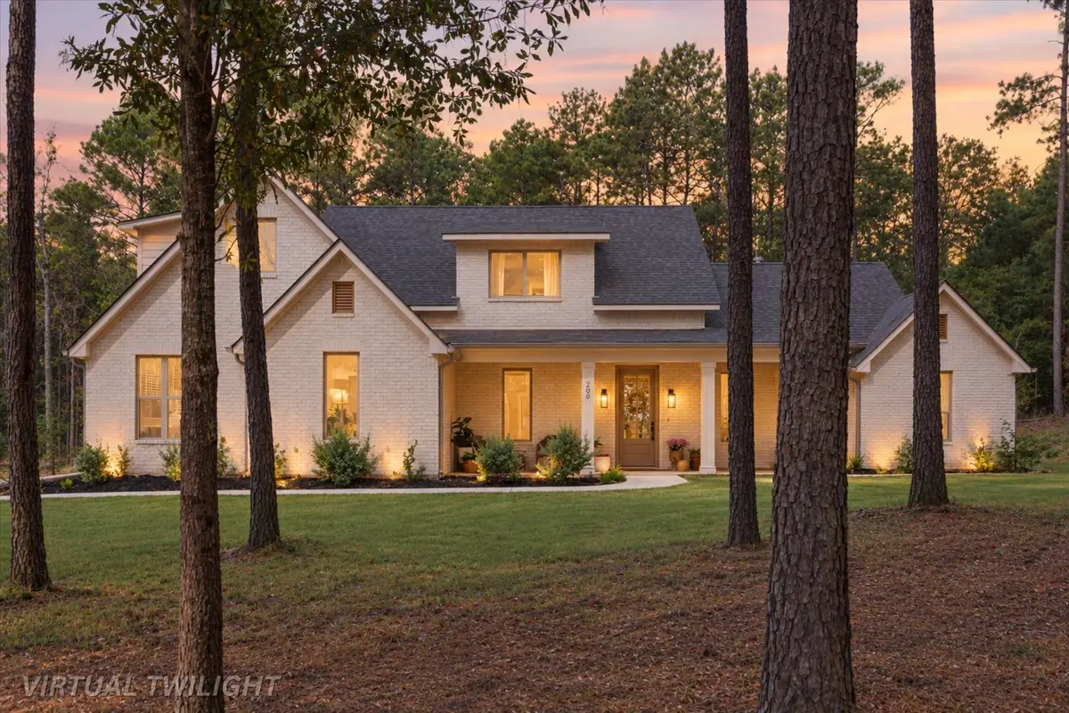 200 Maple Springs Rd, Longview, TX 75602 - #1