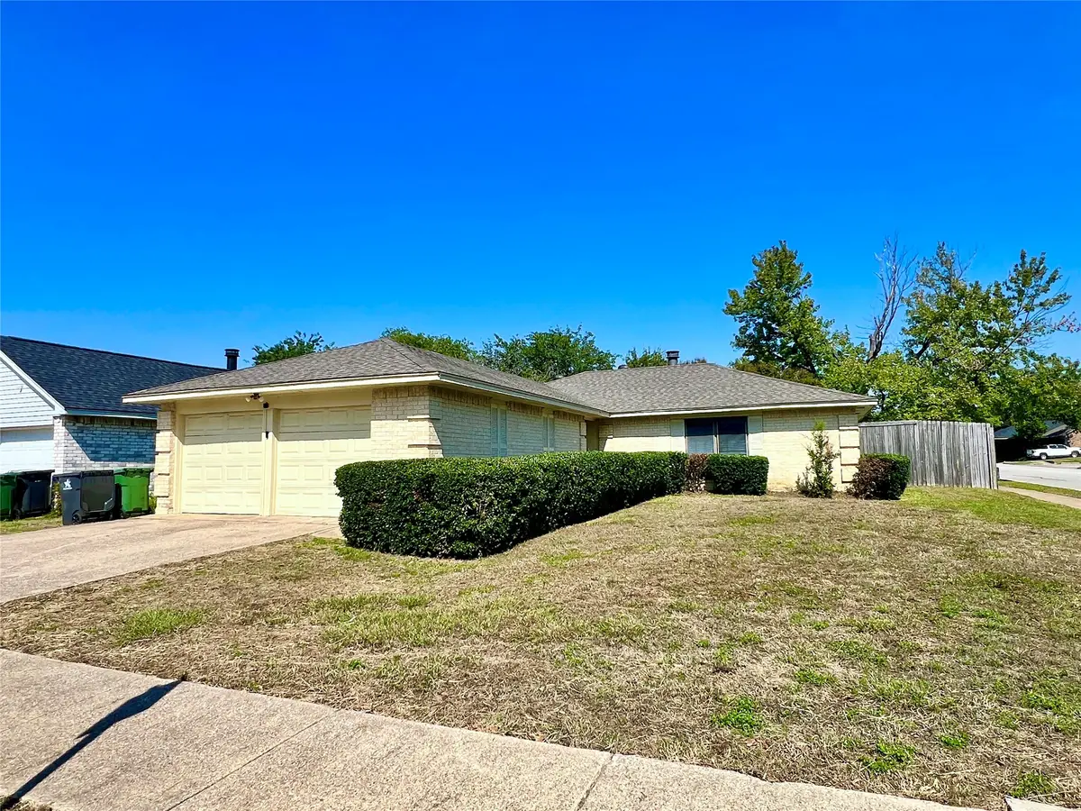 2319 Redbrook Drive, Arlington, TX 76014 - #1