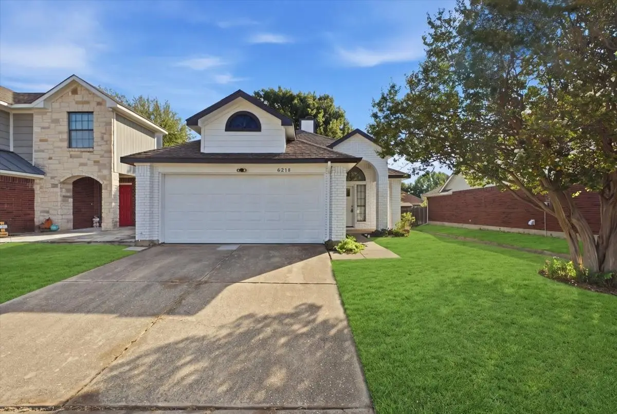 6812 Driffield Circle E, North Richland Hills, TX 76182 - #1