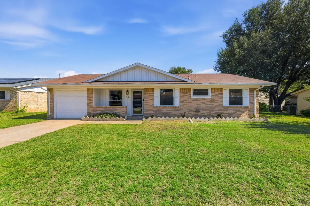 206 Rockaway Drive, Duncanville, TX 75116 - #1