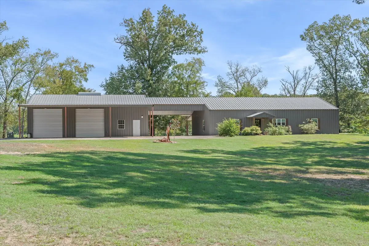 1143 Vz County Road 4602, Ben Wheeler, TX 75754 - #1