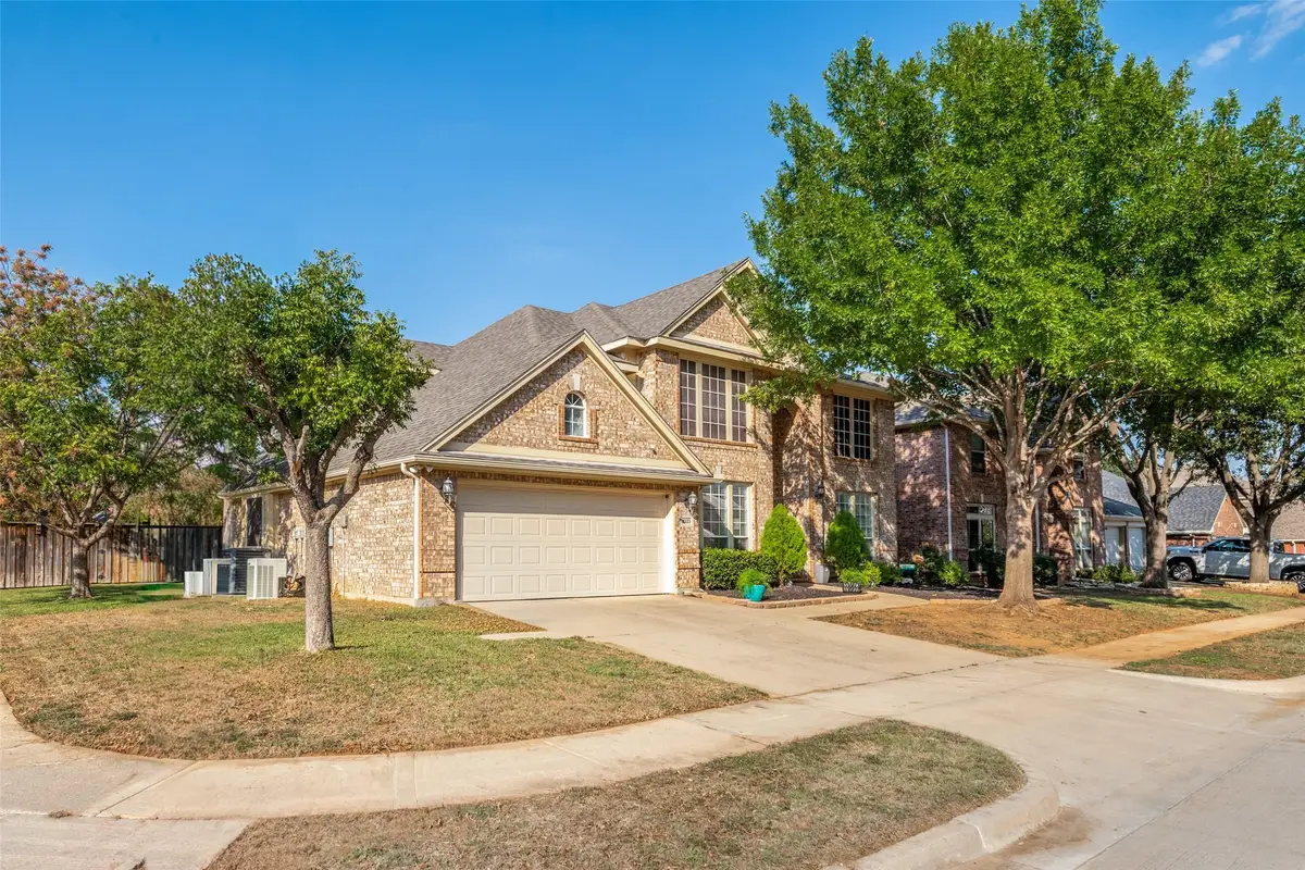 2323 Everton Drive, Arlington, TX 76001 - #1