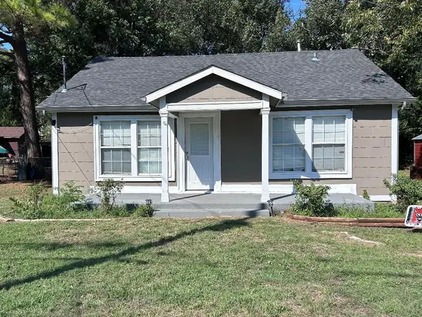 2819 W Elm Street, Denison, TX 75020
