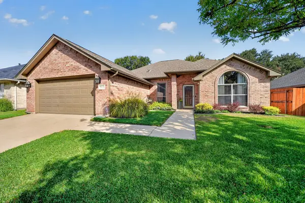 3625 Kodiak Court, Fort Worth, TX 76137