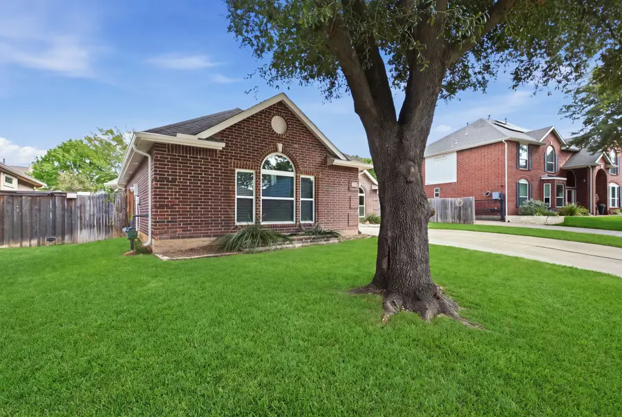 5013 Glen Springs, Fort Worth, TX 76137 - #2